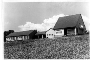 neues Schulgebäude, erbaut 1958